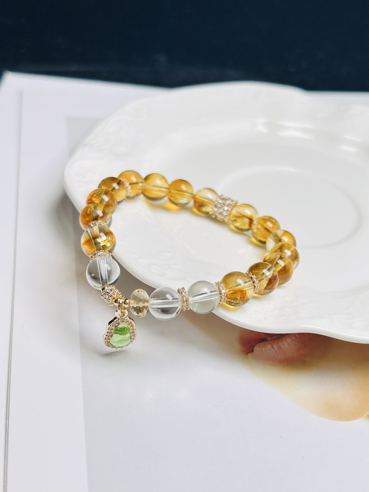 8-9mm Natural Yellow Crystal Round Beaded Unisex Jewelry 7